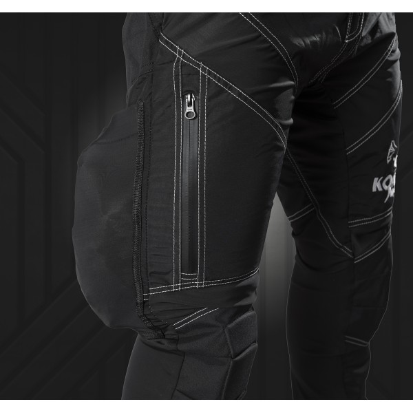 Nymbus skydiving swoop short pants dark green